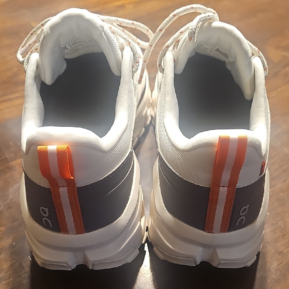 On Running Men's White and Gray Athletic Shoes - Picture 4 of 5